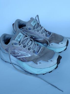 Brooks Caldera 7 Beige Mint Green Women's Trail Running Shoes Size 7
